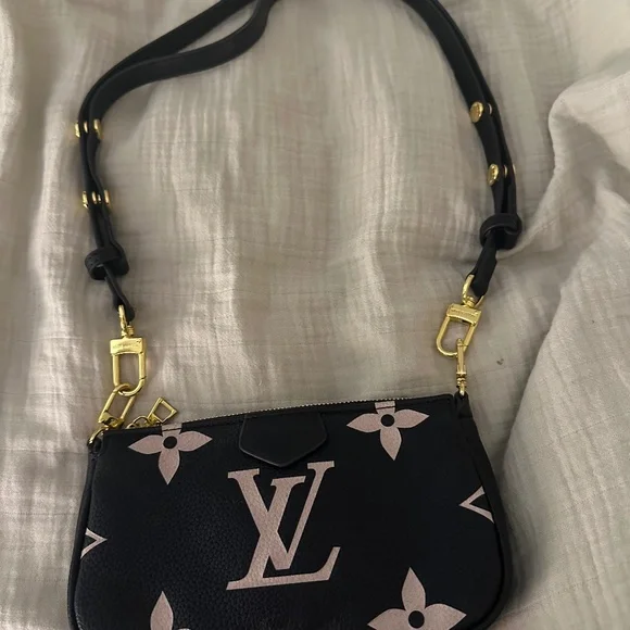 Louis Vuitton Bags Louis Vuitton Purse Poshmark